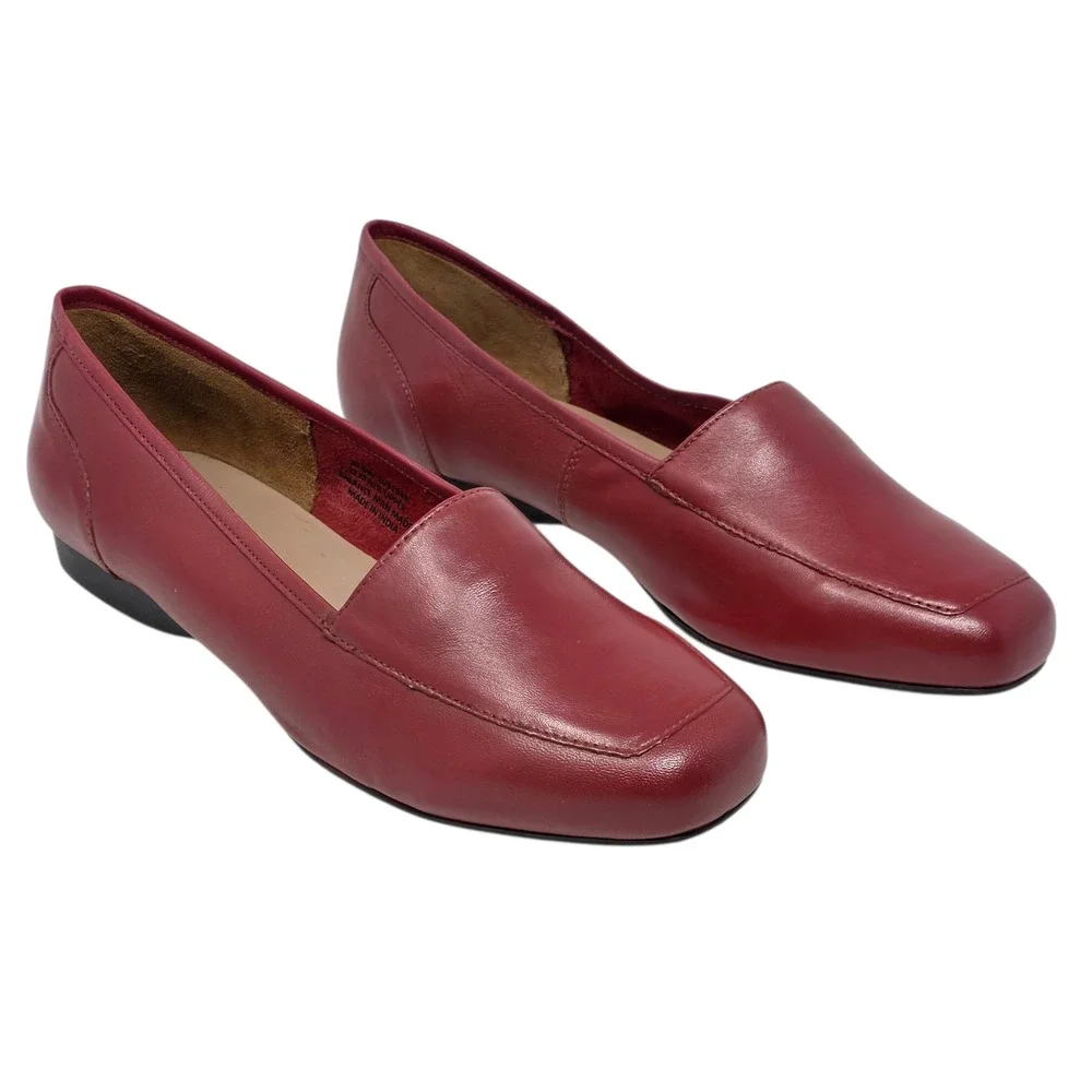 ARRAY Freedom Women 10.5W Chili Red Leather Square Toe Slip On Loafers Flats NIB